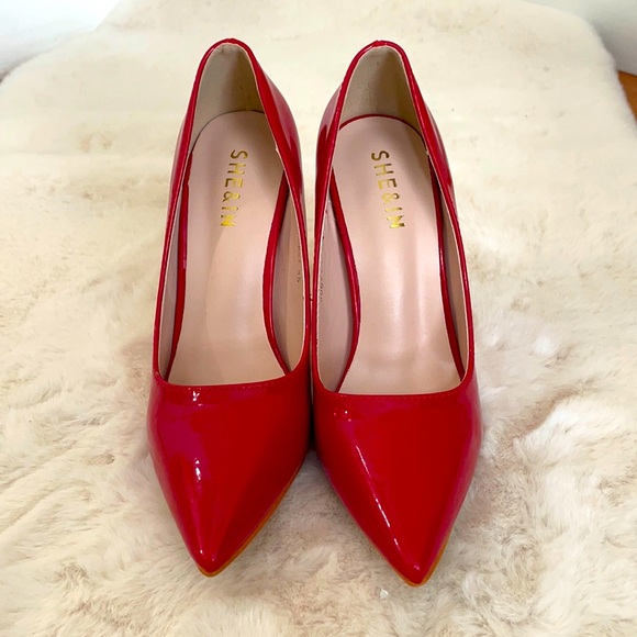 SHEIN Red Pump Heels - Picture 1 of 4